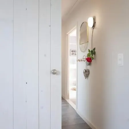 Zalig Cosy 2-4 Pers.fietsen & Tuin De Haan