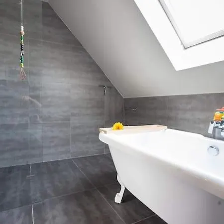 Zalig Cosy 2-4 Pers.fietsen & Tuin Apartment *